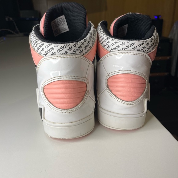 adidas FV6983 Womens Hardcourt Hi Athletic Shoes Sz 6 Trefoil White Pink - Picture 4 of 6